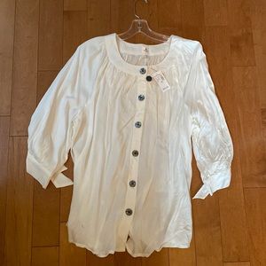 Dress Barn Women’s 1X White Button Down Blouse, New with Tag!